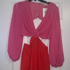 🏷️New take over Barbie inspo maxi dress